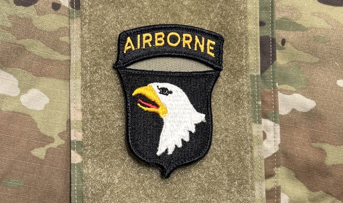 US Army 101st Airborne Division Patch w/ Hook Full-Color