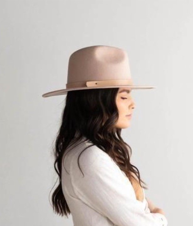 Gigi Pip Shiloh Tall Fedora hat blush pink nude leather trim size 57 S/M