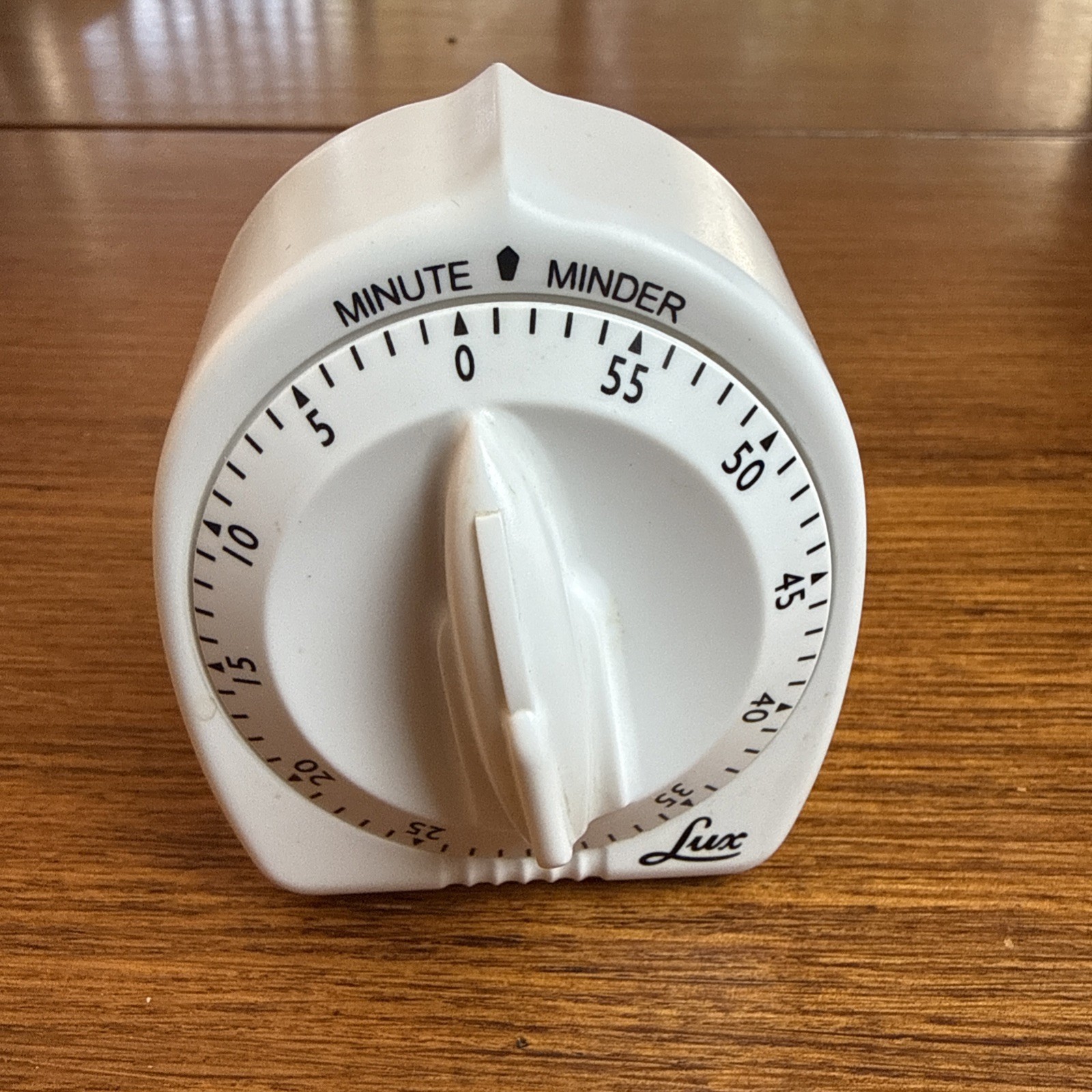 Vintage Lux Mechanical Kitchen Timer Manual White Plastic Minute Minder