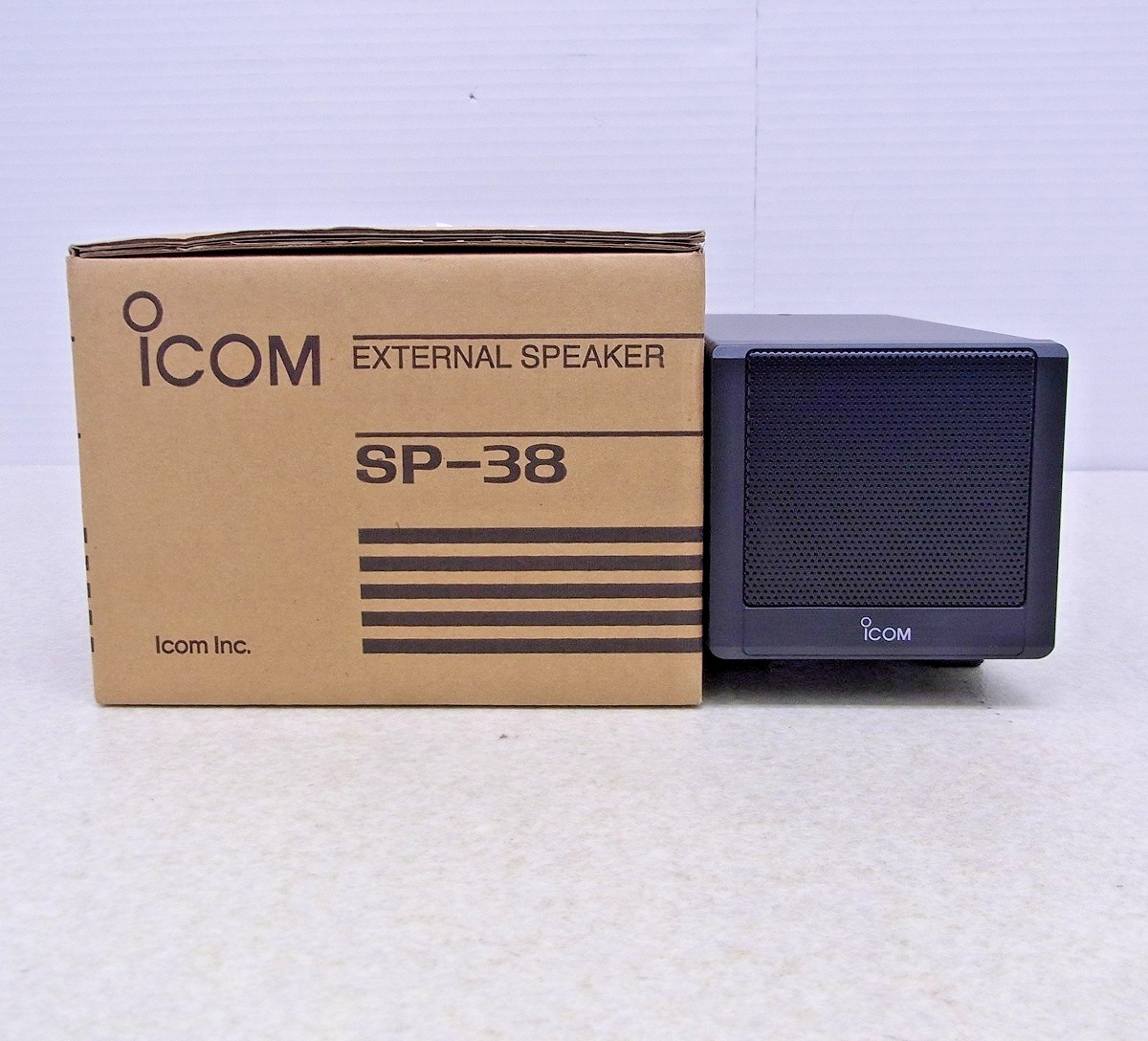 Icom SP-38 External Speaker Premium Audio for Icom Transceivers New