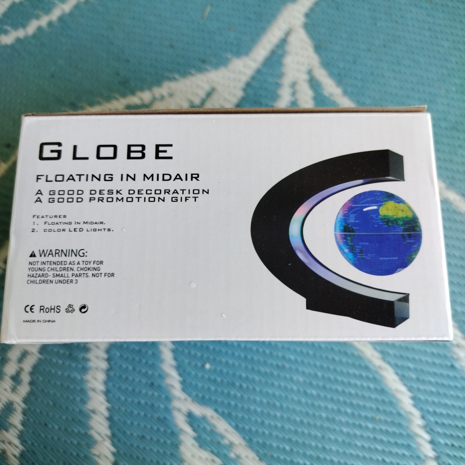 C Shape Silver Floating And Rotating Tabletop Globe Floating In Midair