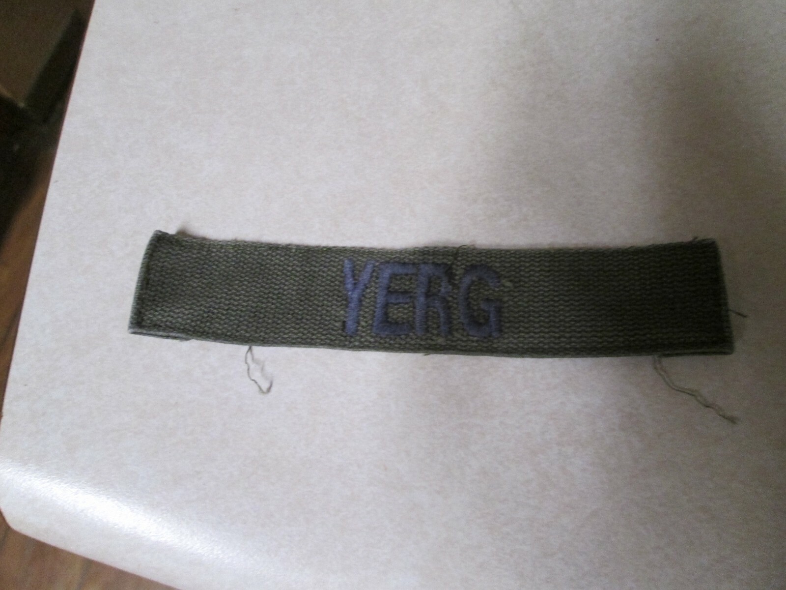 MILITARY PATCH NAME TAPE TAG SEW ON COMBAT USED OD GREEN BDU WITH YERG