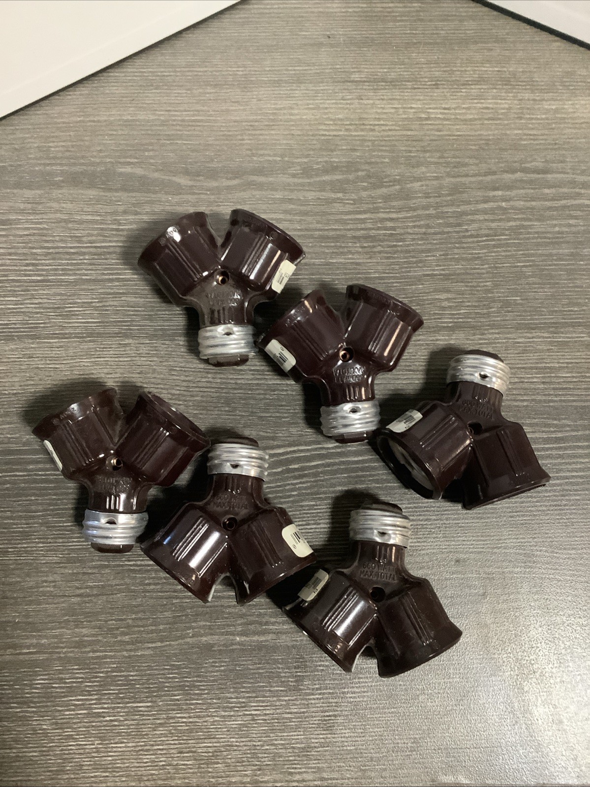 Cooper Eaton 700B-BOX 660W Light Socket Adapter Dual Sockets Lot Of 6 NOS