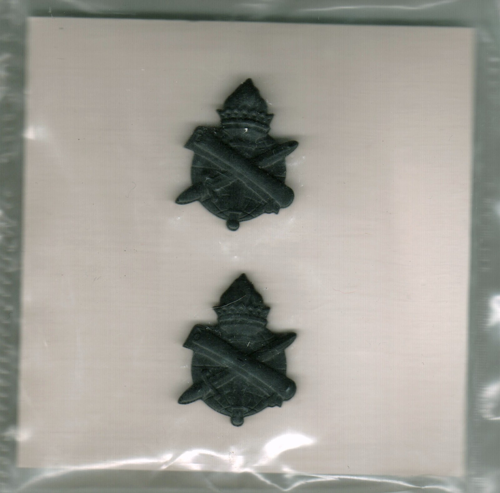 ARMY OFFICER BRANCH INSIGNIA CIVIL AFFAIRS PAIR 1969 VIETNAM WAR ERA NIP