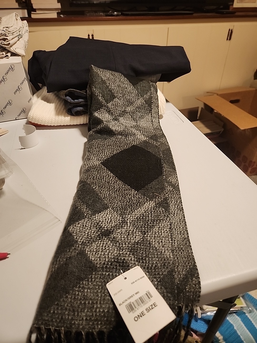 NWT Mens Stafford Scarf (112)