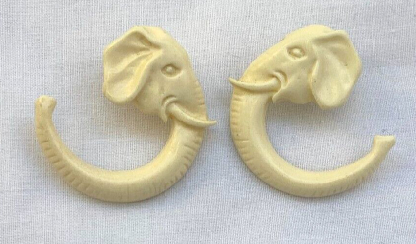 Elephant Statement Post Earrings Acrylic Cream Winter White 1.5"