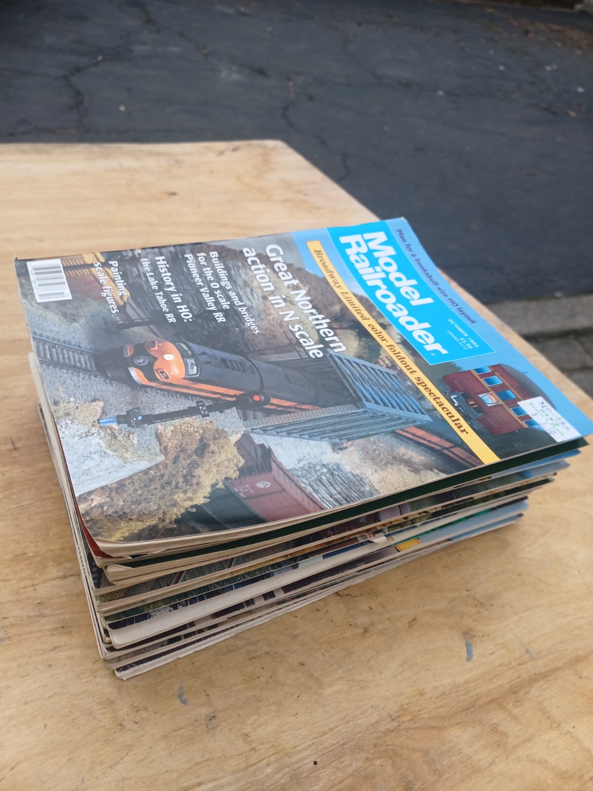 MODELRAILROADER MAGAZINE (19) ISSUES FROM '72 TO '94 IN GOOD CONDITION