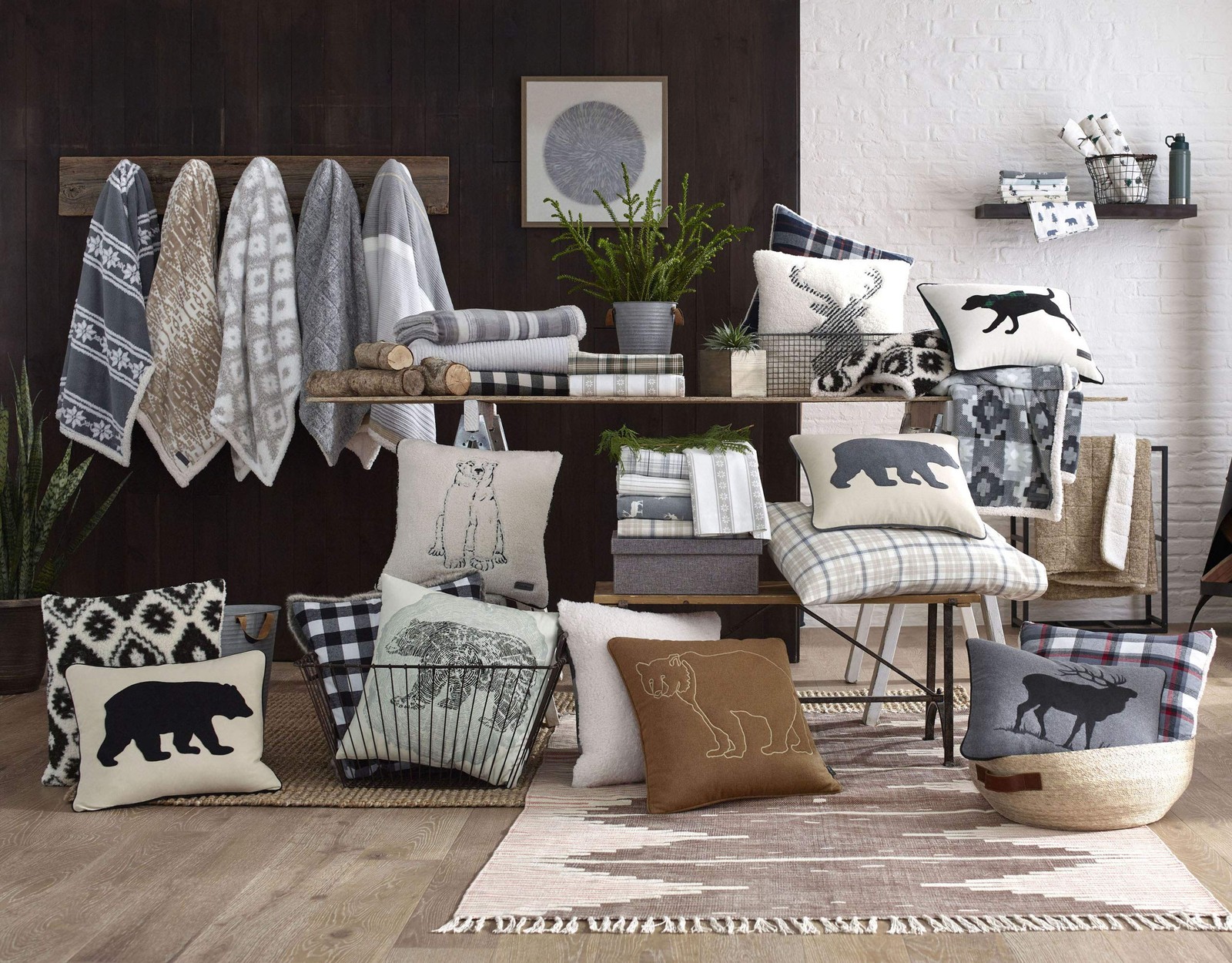 - Throw Blanket, Brushed Fleece & Plush Sherpa Bedding, Throw Blanket for Cou...