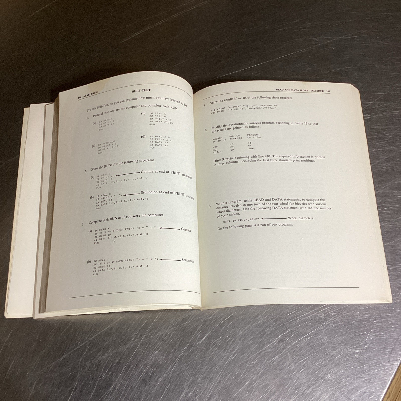 Atari BASIC 400 / 800 - A Self Teaching Guide - Vintage 1979