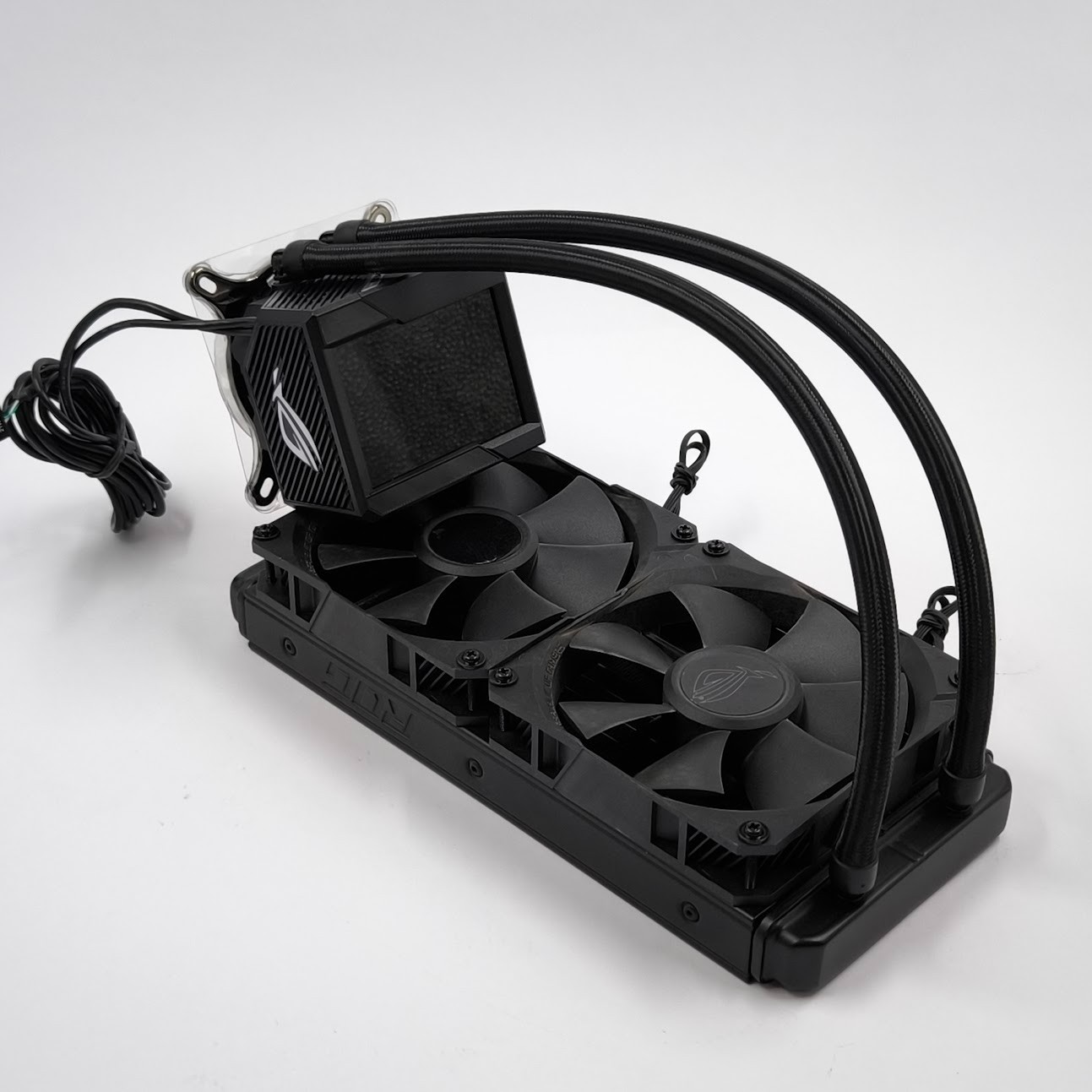 Asus ROG Ryujin II 240 CPU Cooler Used Working