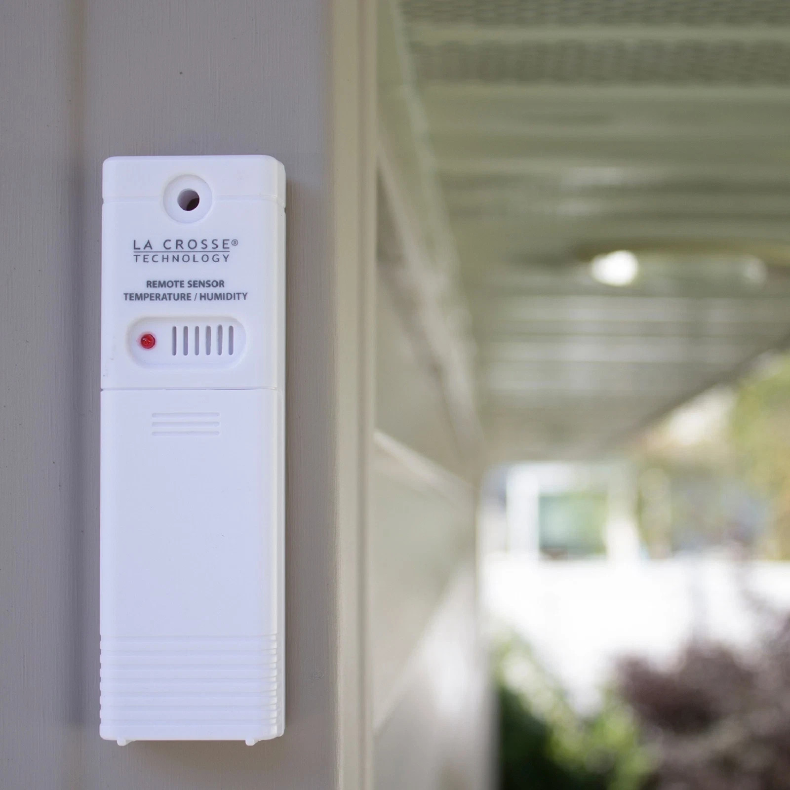 TX141TH-BV4 La Crosse Technology Wireless Temperature & Humidity Sensor