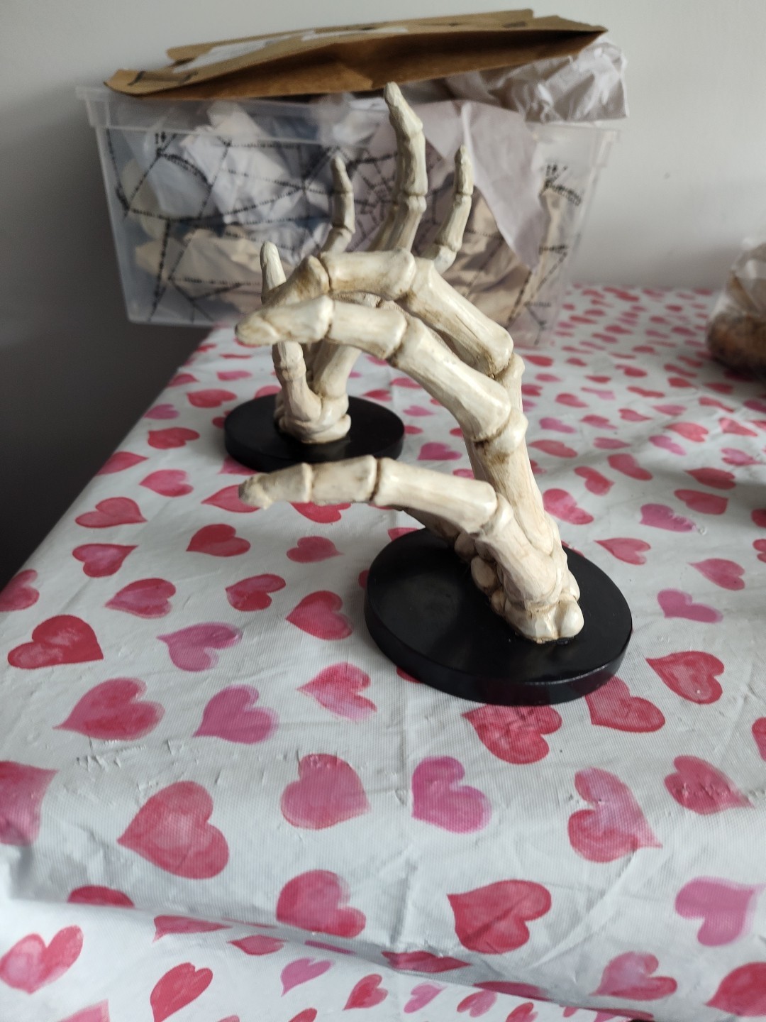 WALL MOUNT SKELETON HANDS SET OF TWO NEW 45636