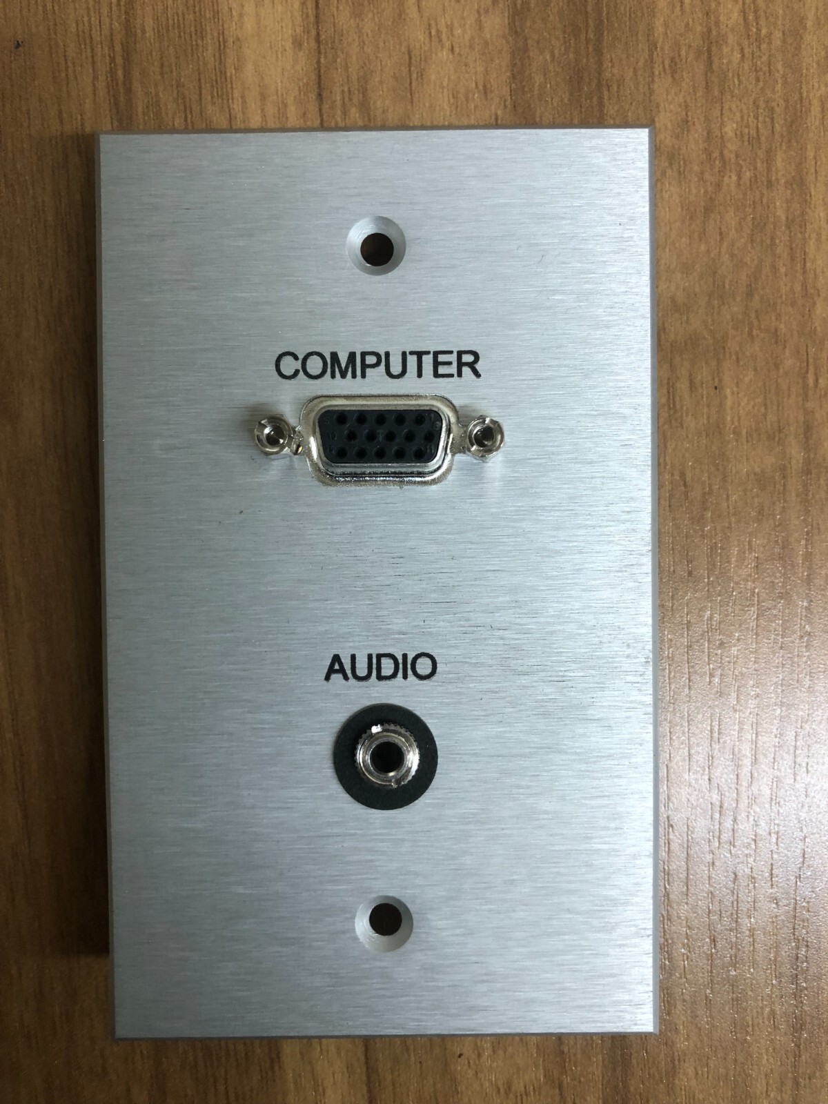BTX Custom Computer and Audio Wallplate