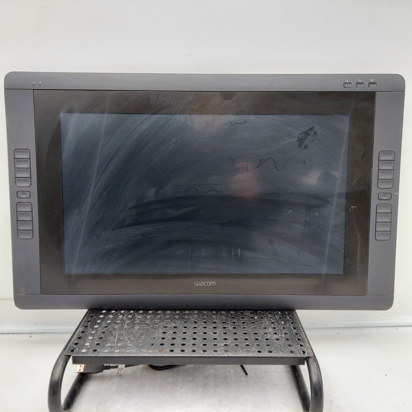 Wacom Cintiq 22HD 21.5" Tablet Display + Cables DTK-2200 (No Pen/Stand/Pwr Adpt)