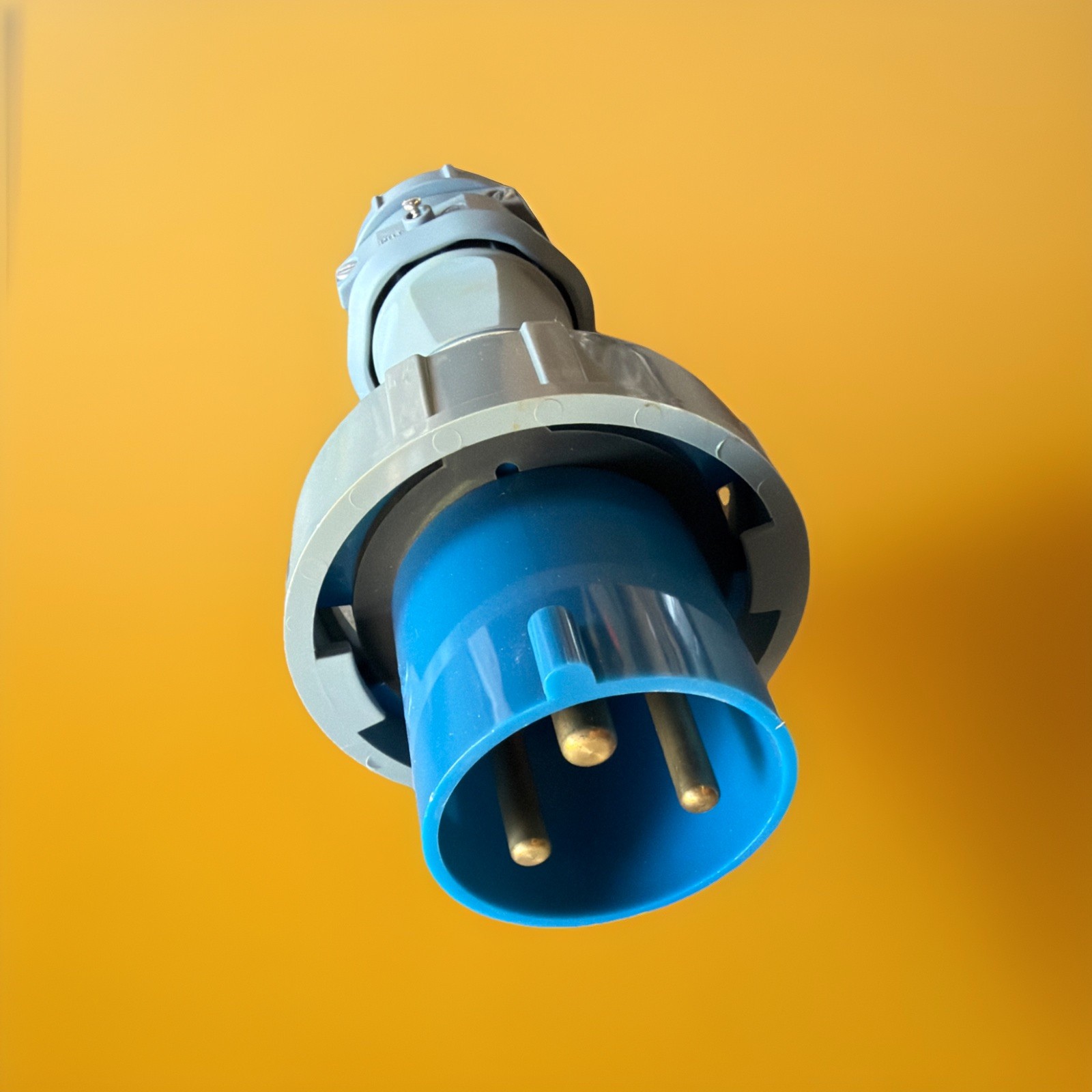 🔥MENNEKES ME360P6W Pin & Sleeve Watertight Plug 60A 250V 2P3W ~ 1 Unit