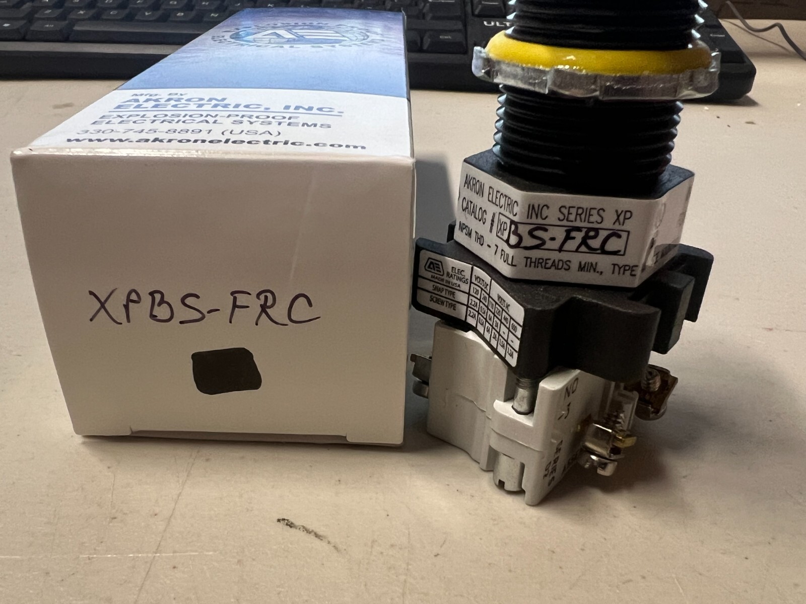 Akron Electric XPBS-FRC explosion proof push button switch New NIB