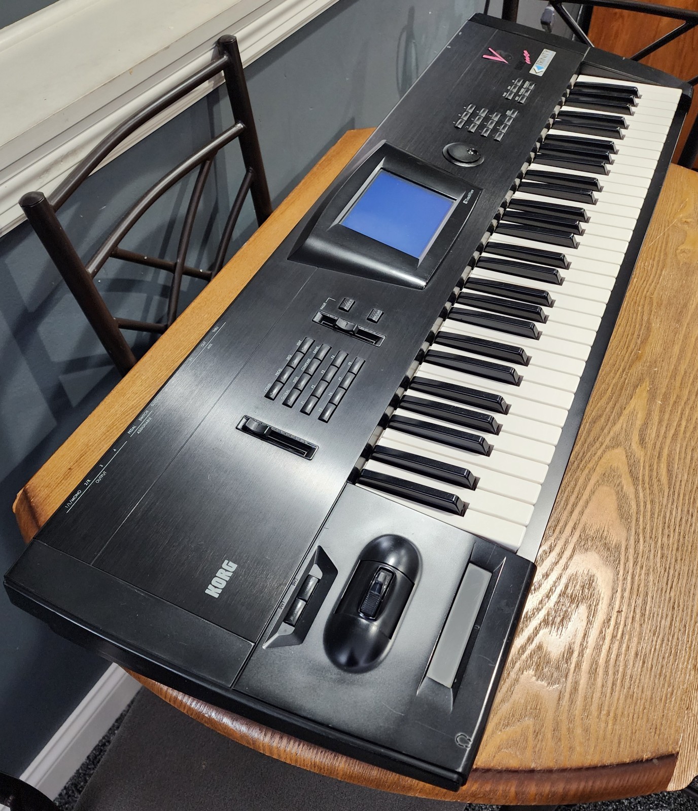 Korg Trinity V3 with MOSS black