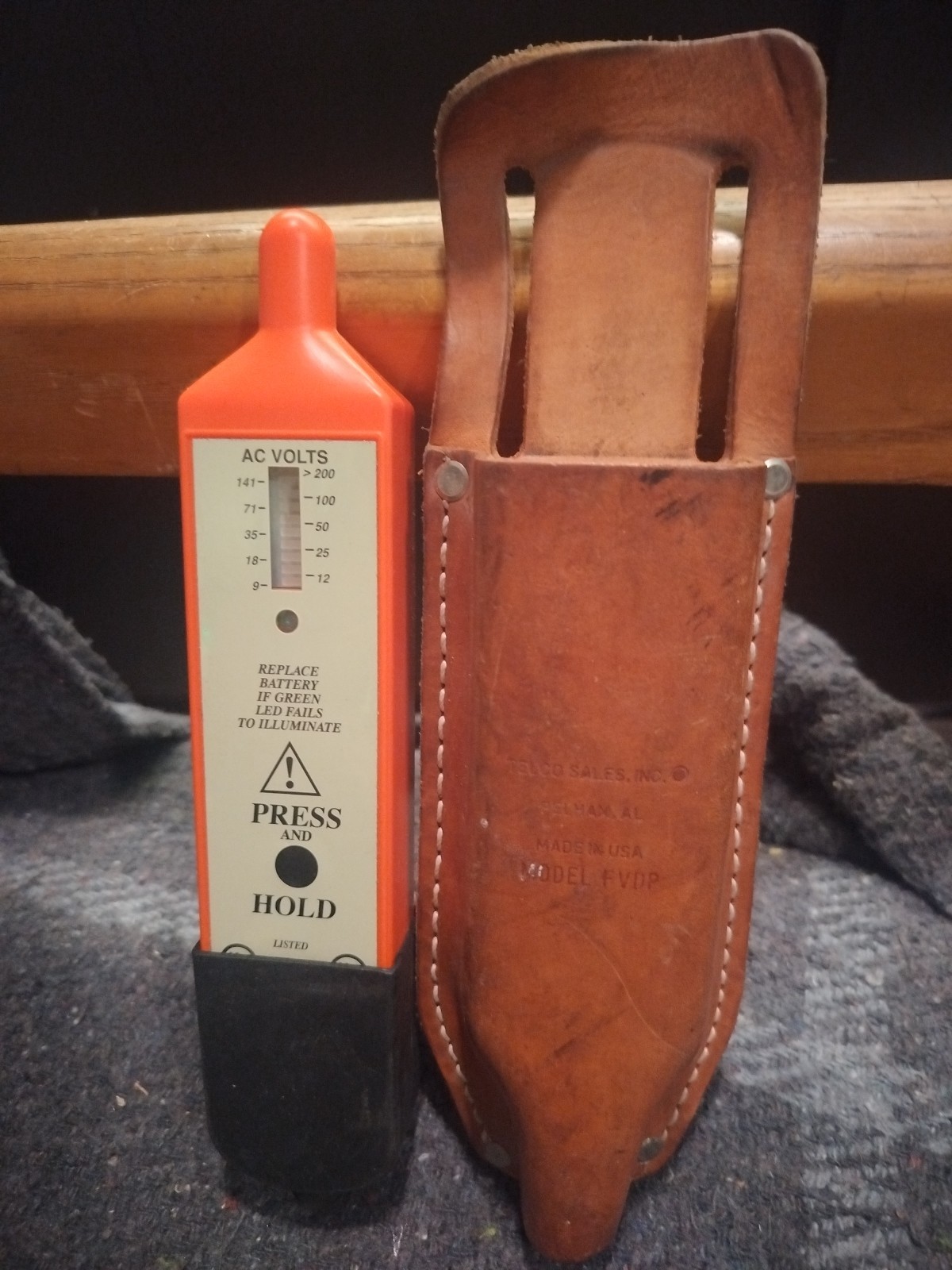 ꙮ New Telco Model FVD FVDPC Foreign Voltage Detector 3NXR Category IV FVD + Case