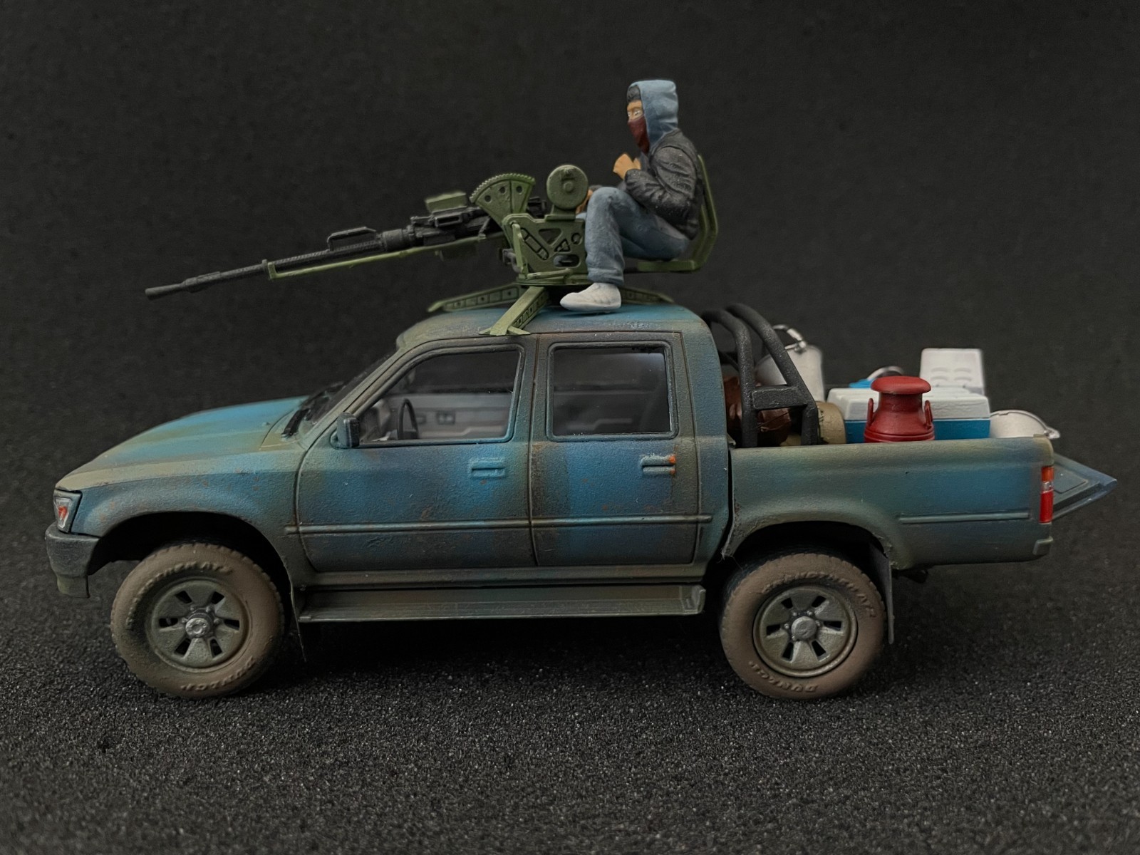 1/35,PICKUP w/ZU-23-2,free shipping,Static model,Military model,truck，gifts