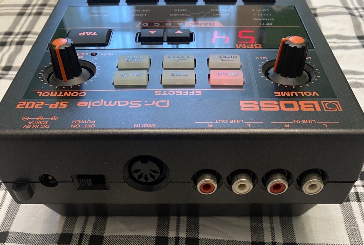 Boss Dr. Sample SP-202 Vintage Sampler Lo-Fi Drum & Vocal Sampling Made In Japan