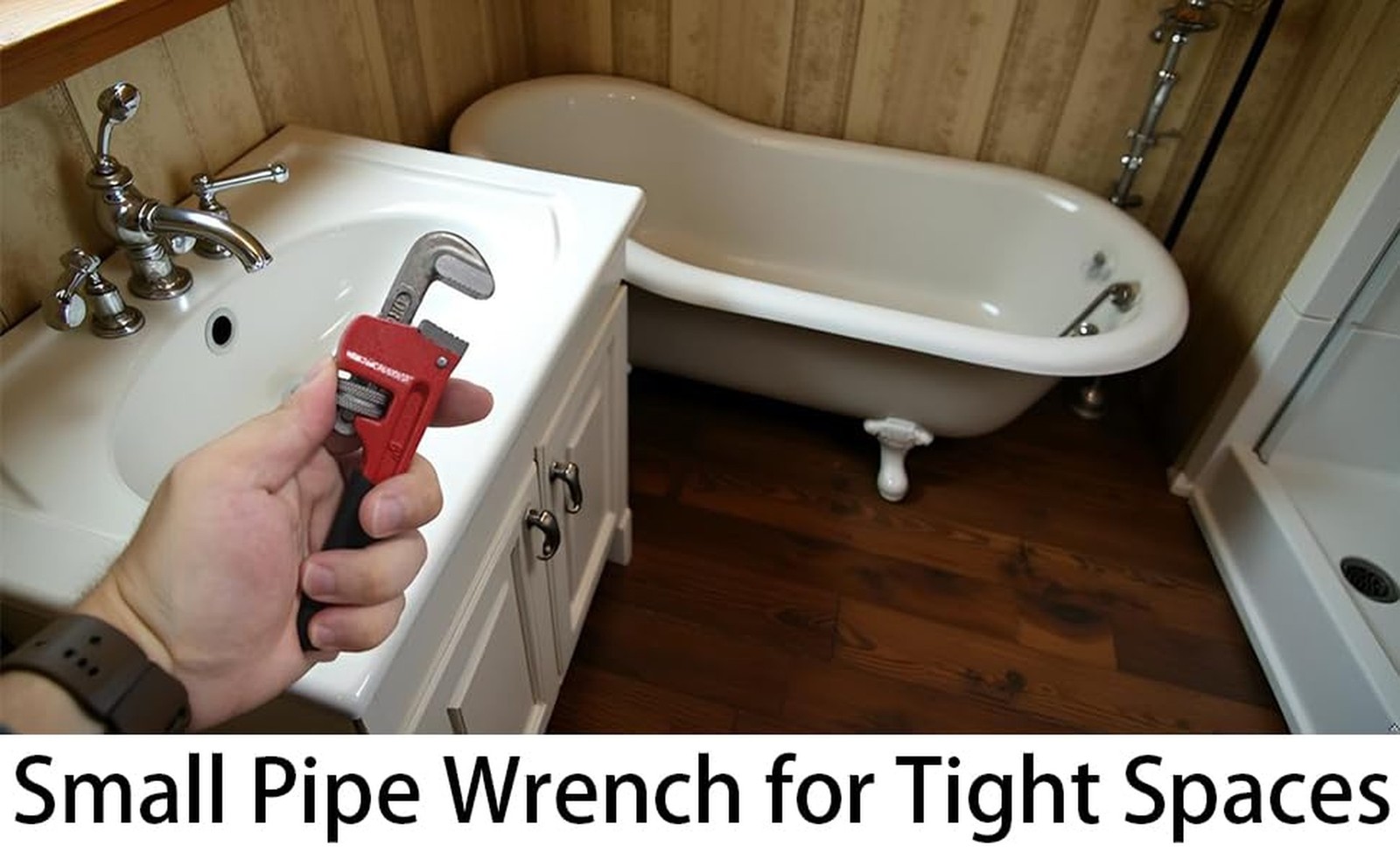 Small Pipe Wrench, 6 Inch Adjustable Plumbers Wrench Mini Plumbing Tools Stra...
