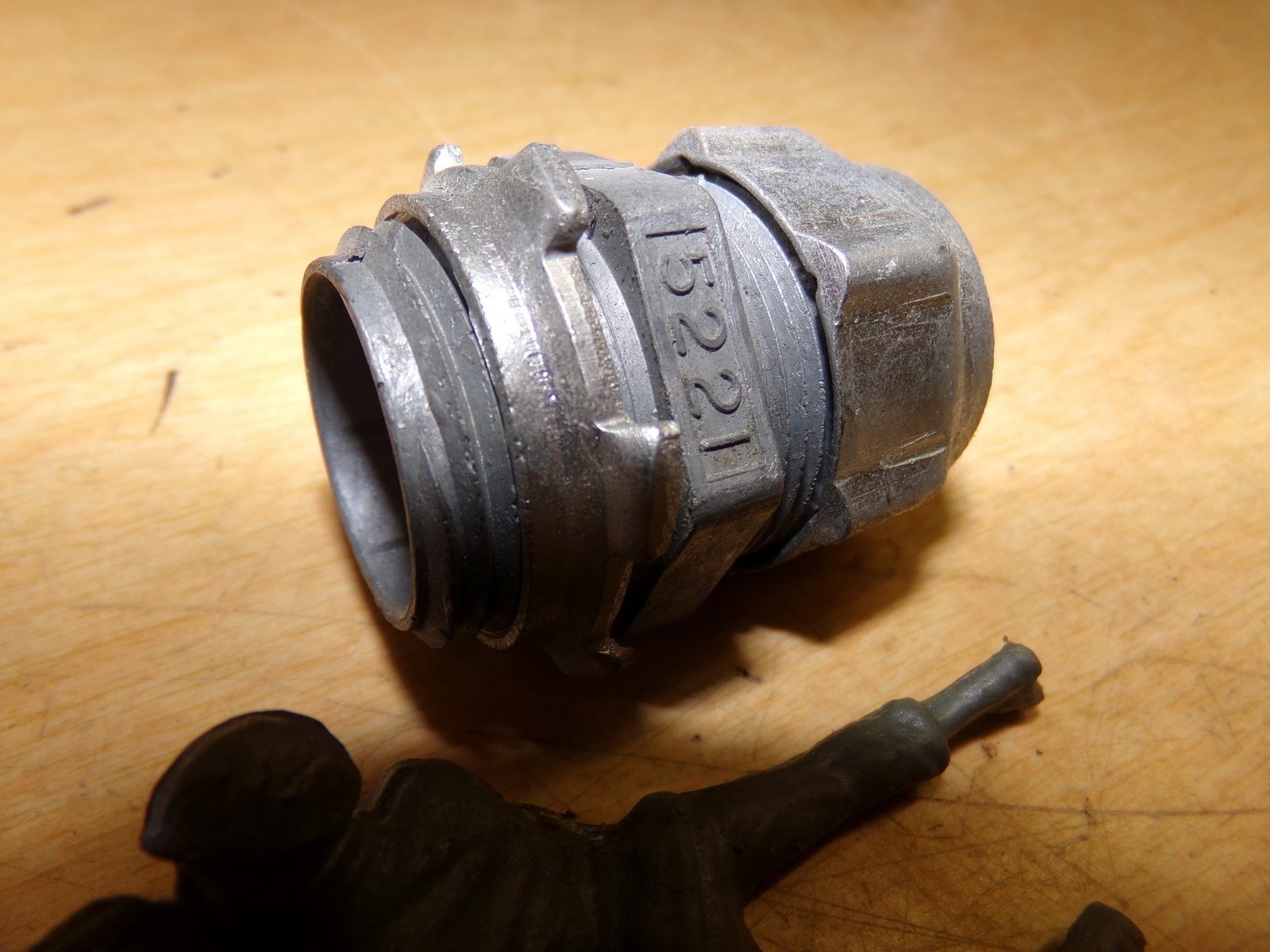 Thomas & Betts Fitting, 5221 *Free Shipping*