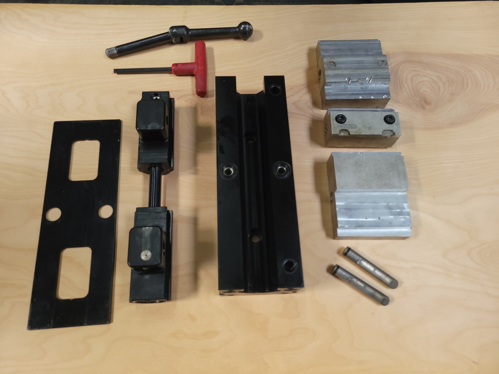 CHICK Qwik-Lok 4" Dual Sided Vise