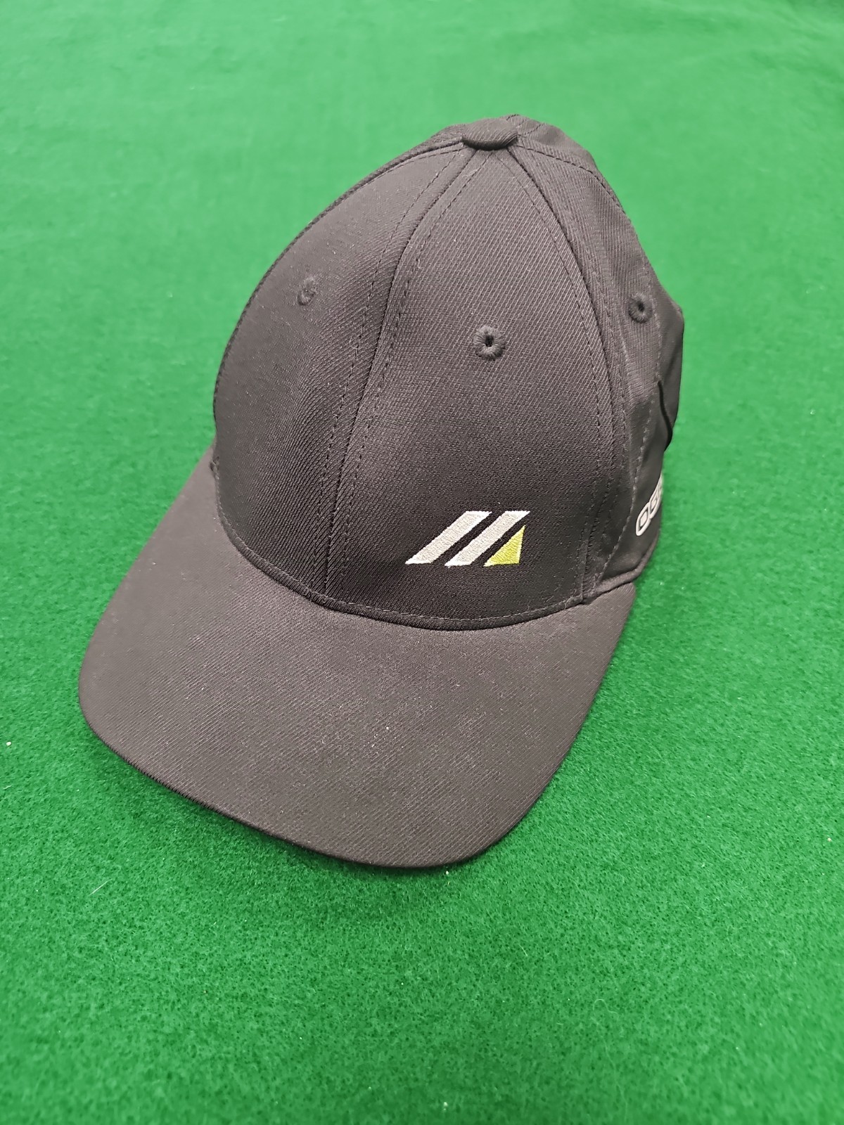 Ogio Endurance Golf Hat / Fitted L - XL / Black / Lightweight Activewear Sports