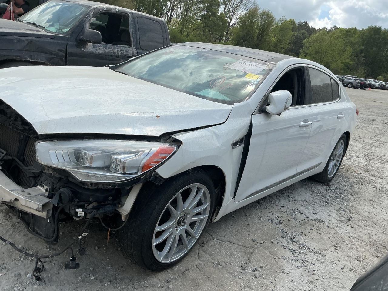 K900 2015 Glove Box 5028341
