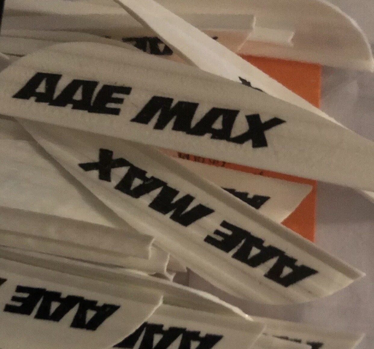 AAE Max Stealth Vane White 40 pk.