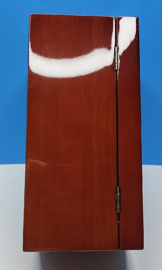 The Irishman Whiskey Cask Strength 2014 Laquered - Box Only.