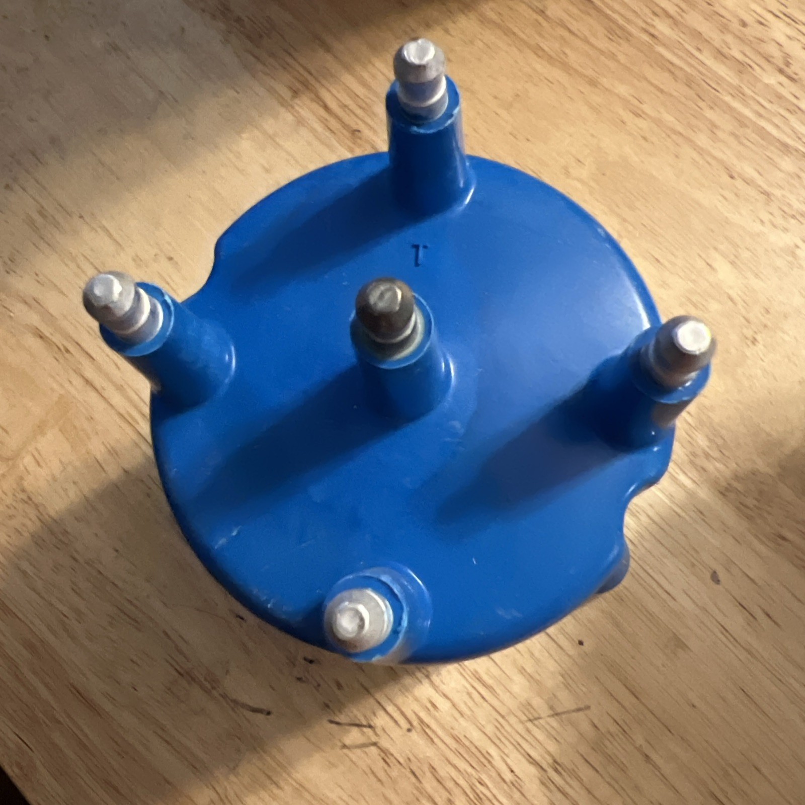 Avatar F-203 Distributor Cap for Ford 4-CYL.  77-79