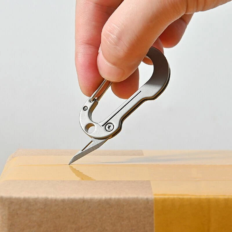 Mini Titanium Alloy Keychain Knife Carabiner Pocket Folding Knife Porable Tools