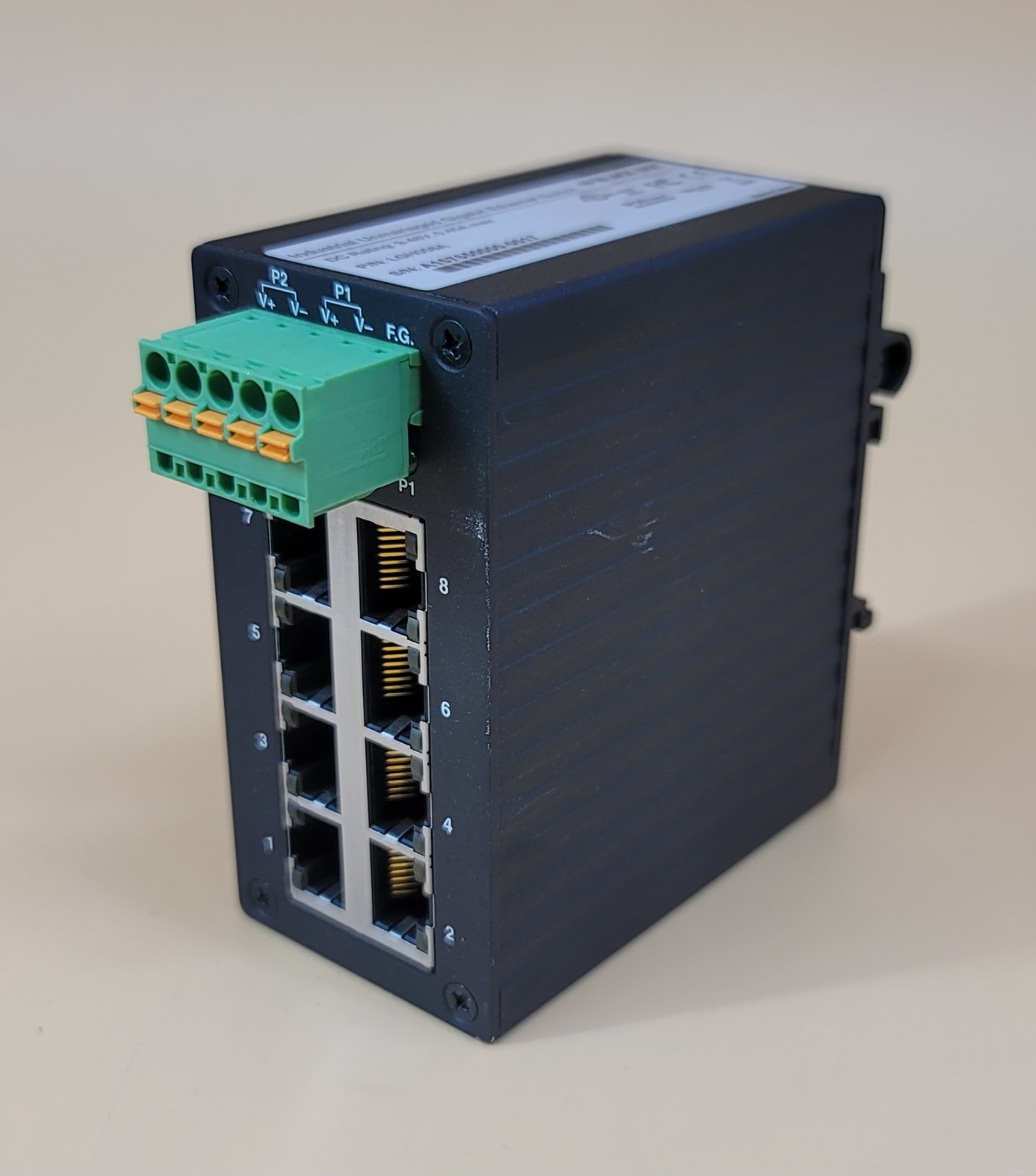 Black Box LGH008A 8 port Gigabit Ethernet