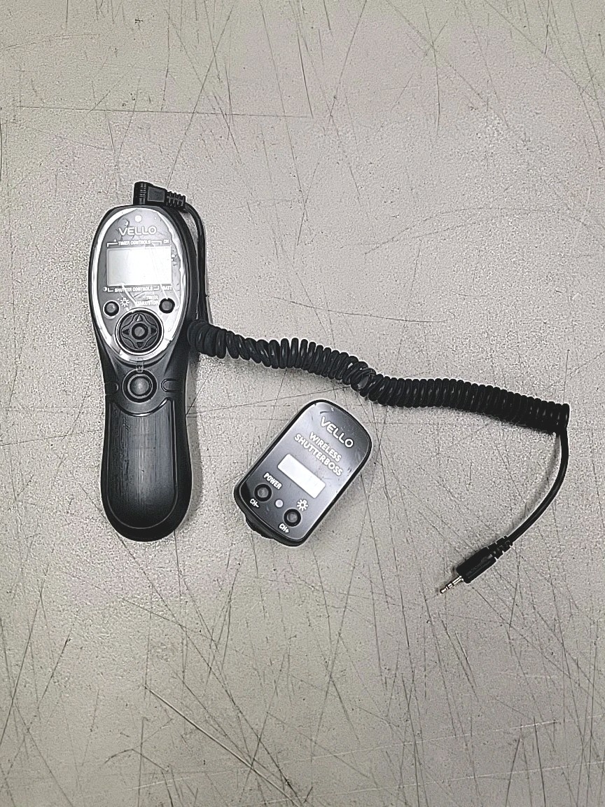 Vello Wireless ShutterBoss Remote Switch with Digital Timer