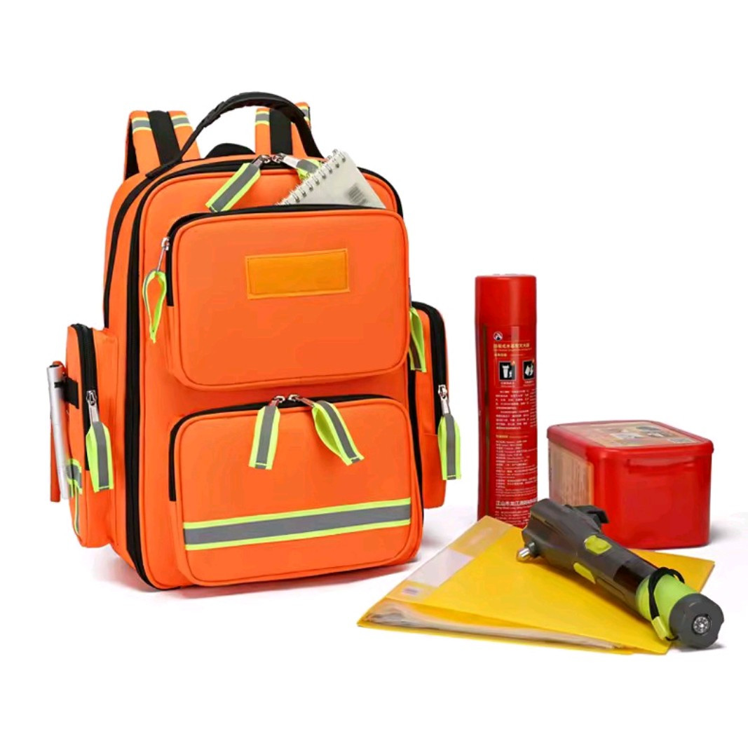 First Aid Kits Emergency Rescue Backpack /Large Capacity Outdoor Camping Kit