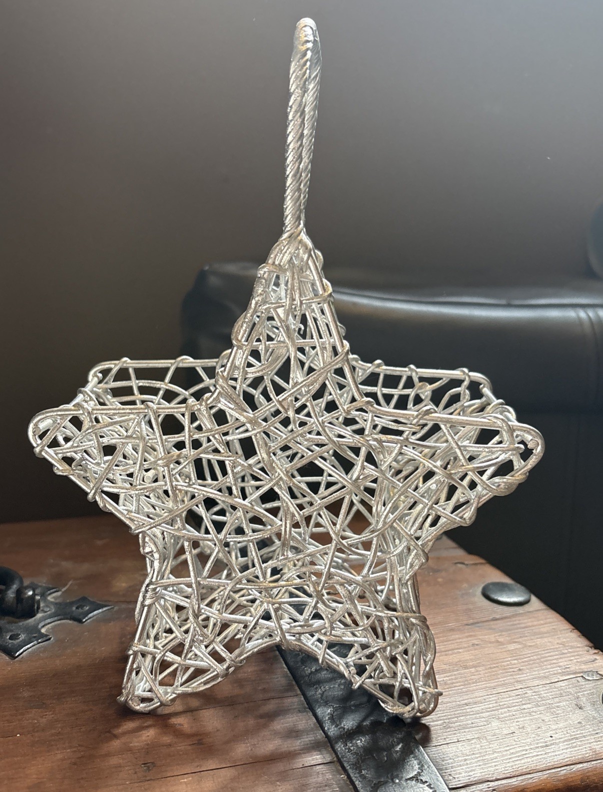 Silver star weaved wicker basket either handle 7x7