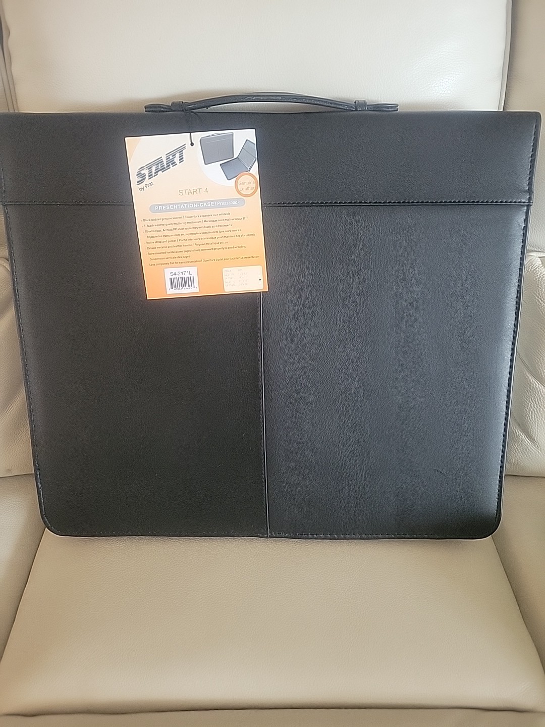 Start 4 Leather Portfoloi 17" X 14"
