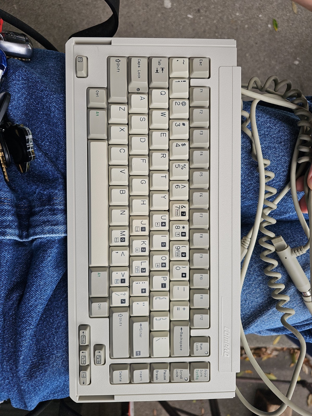 Compaq model 2680KB Keyboard Untested