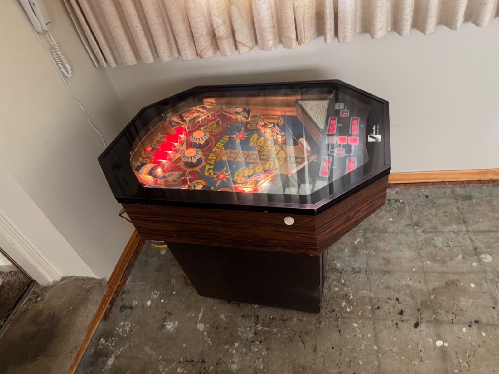 1979 startrip coctail pinball machine