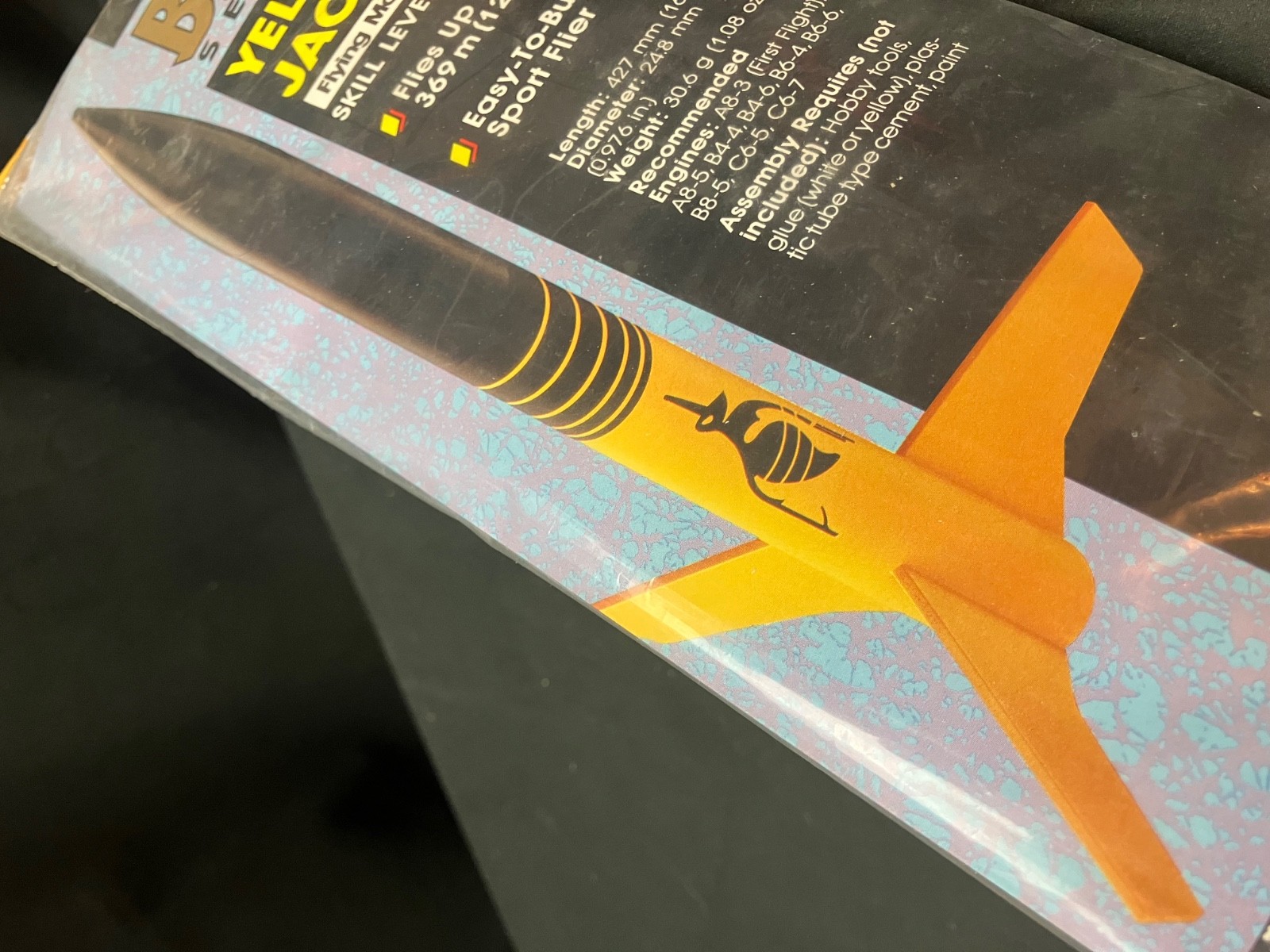 BETA Series Estes Yellow Jacket #2008 Flying model Rocket Kit - Sealed
