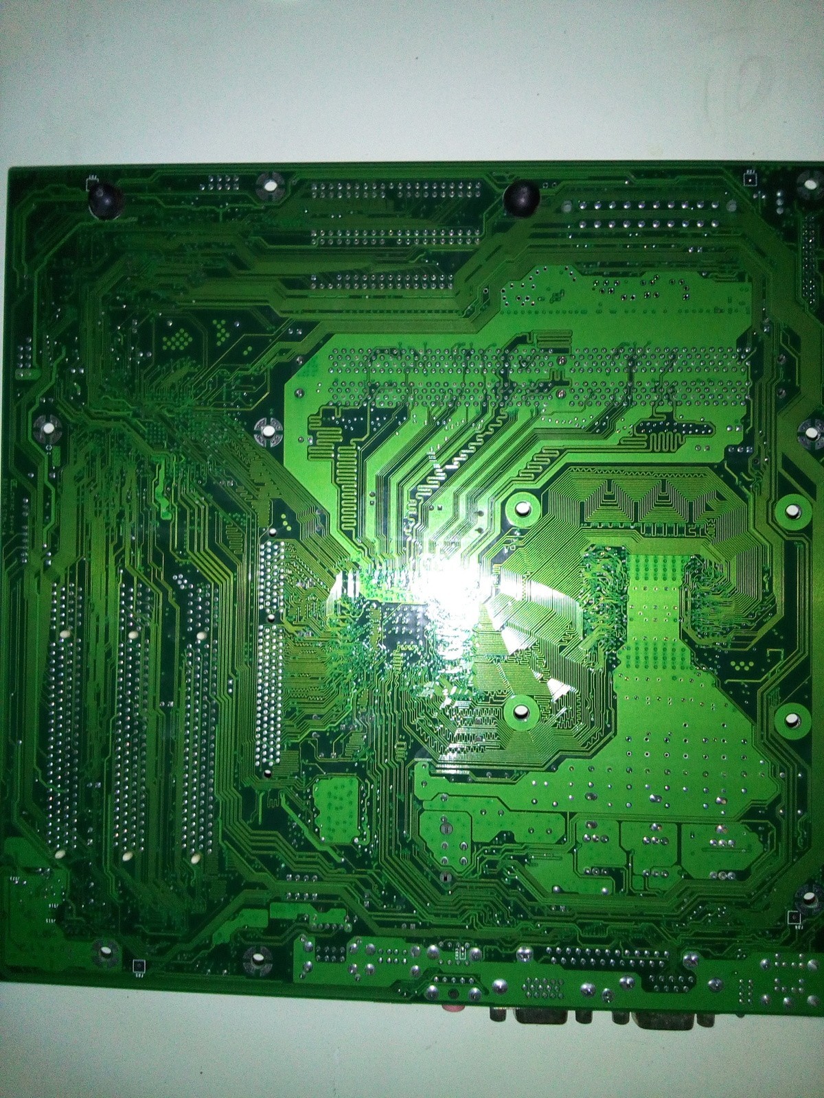 Dell E210882 Motherboard CN-0G1548 Does not include Processor or RAM