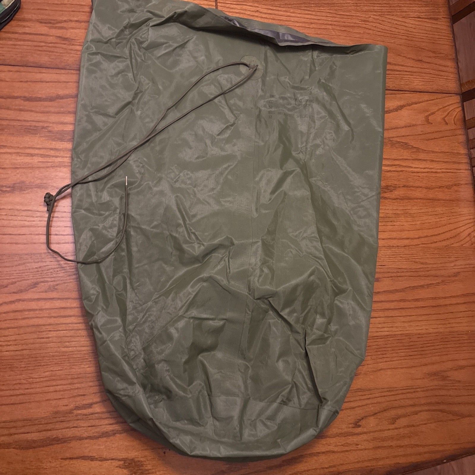 US Army Waterproof Clothing Bag Clothes Gear Wet Weather Laundry Bag Military VG