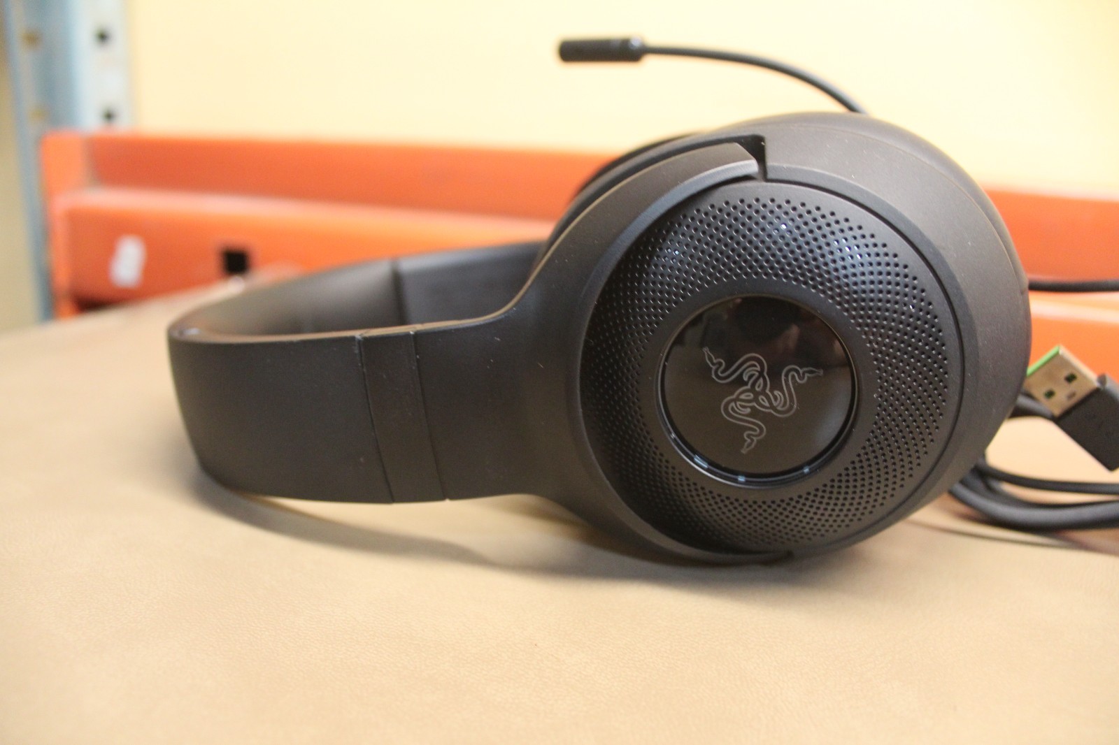 Razer Kraken X Wired Headset USB output