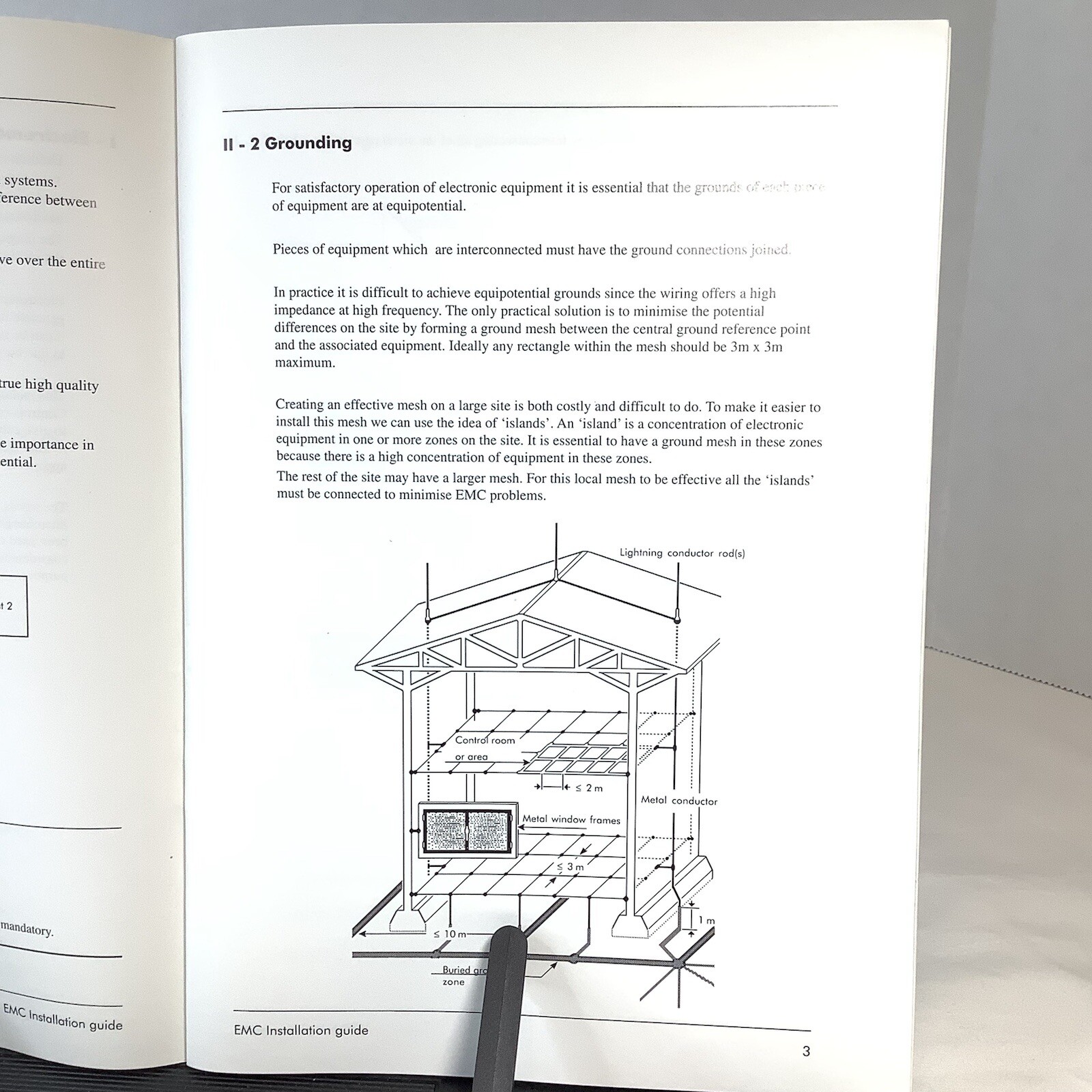 Eurotherm Controls- Electromagnetic Compatibility Installation Guide 1995 33 Pgs