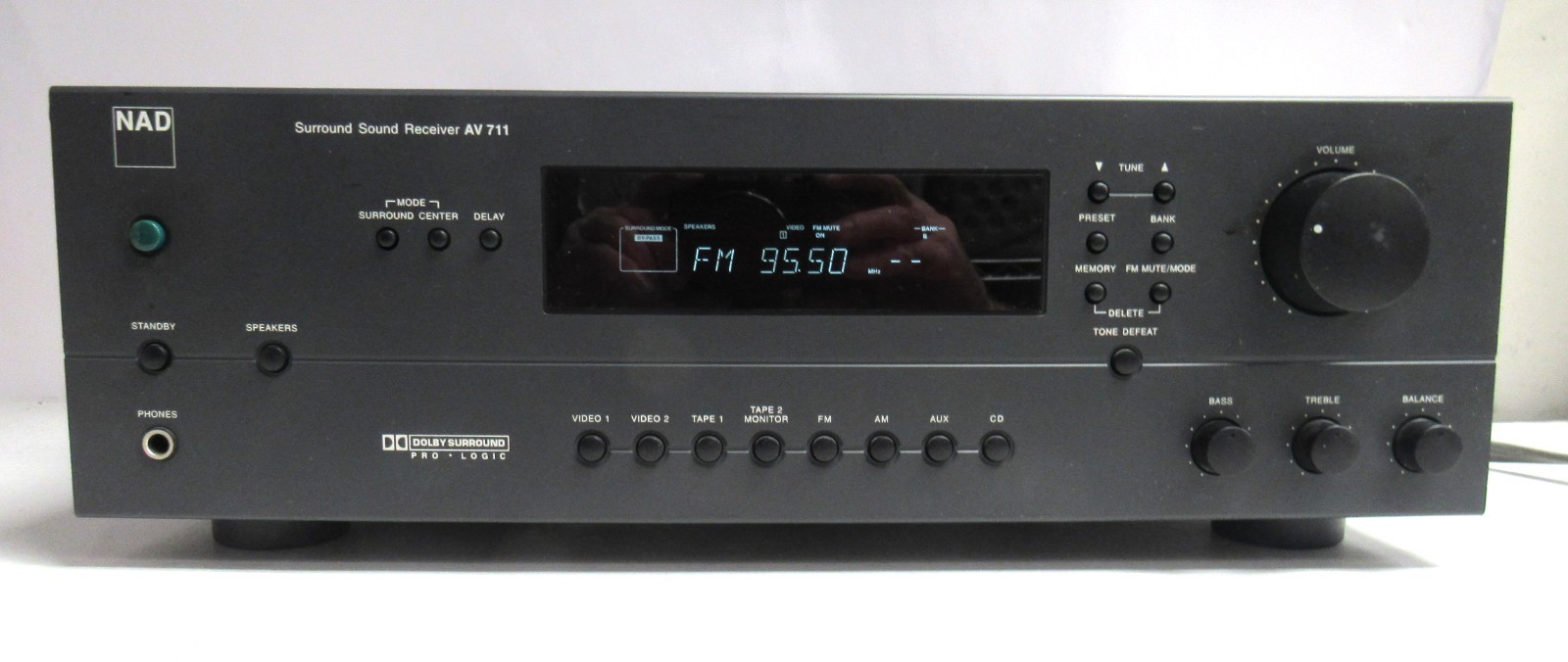 NAD Surround Sound Receiver AV 711 - Tested & Working