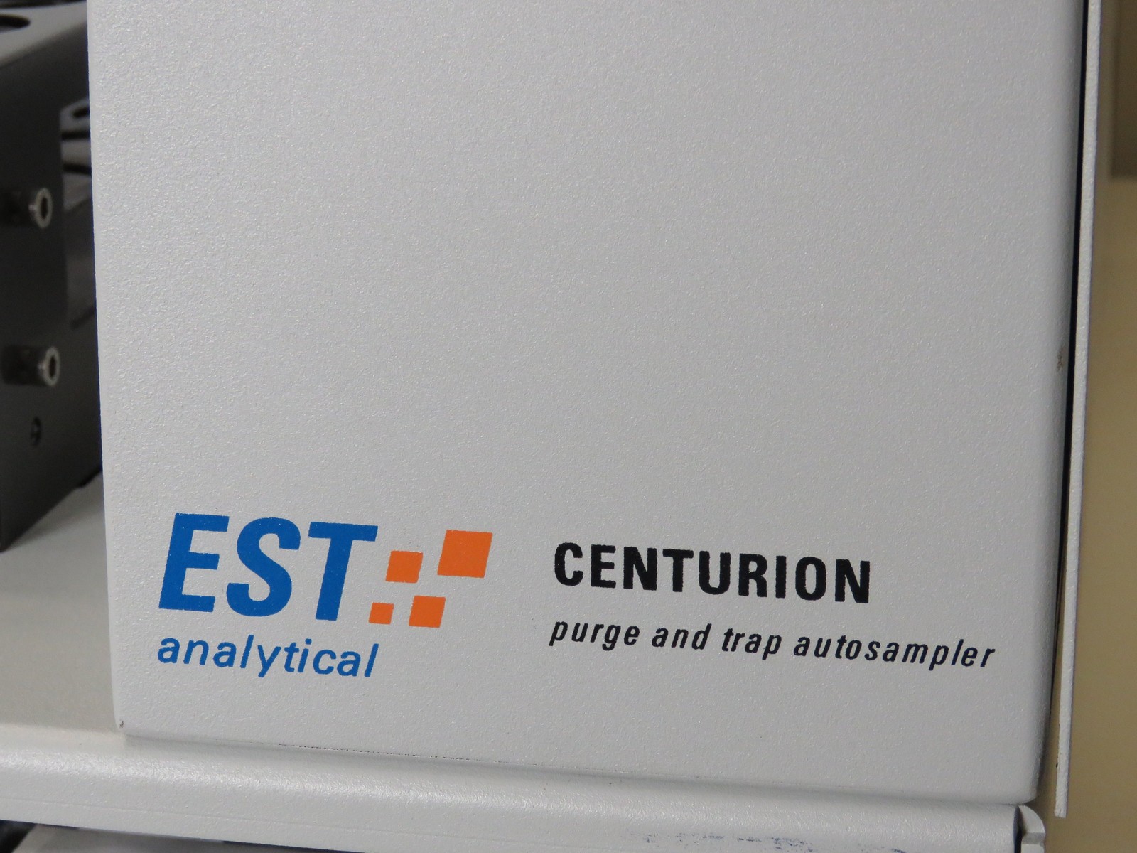 EST Analytical CENTURION W (Water-only) purge and trap autosampler