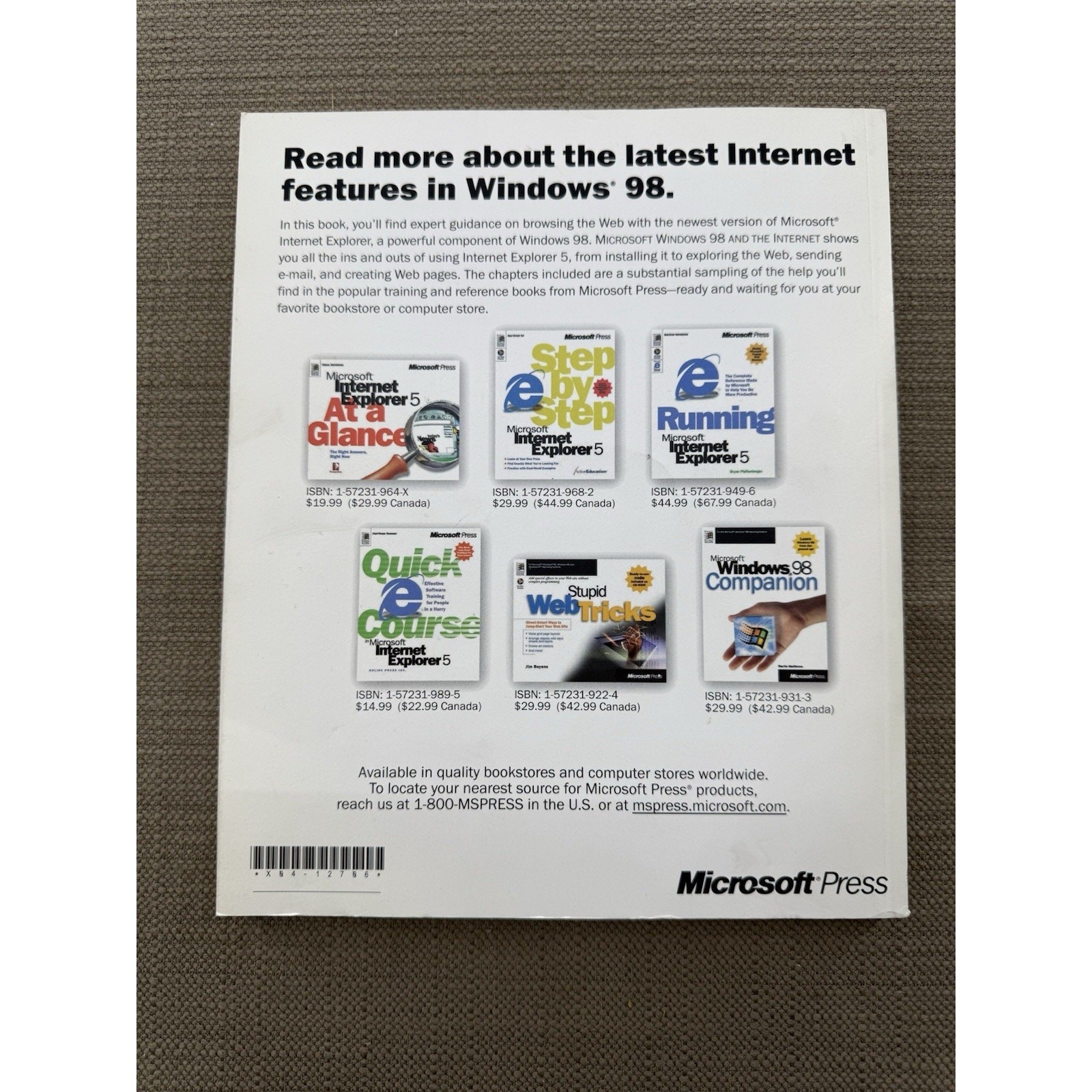 Vintage Microsoft Windows 98 and the Internet Guide Book 1998 Manual PC Computer