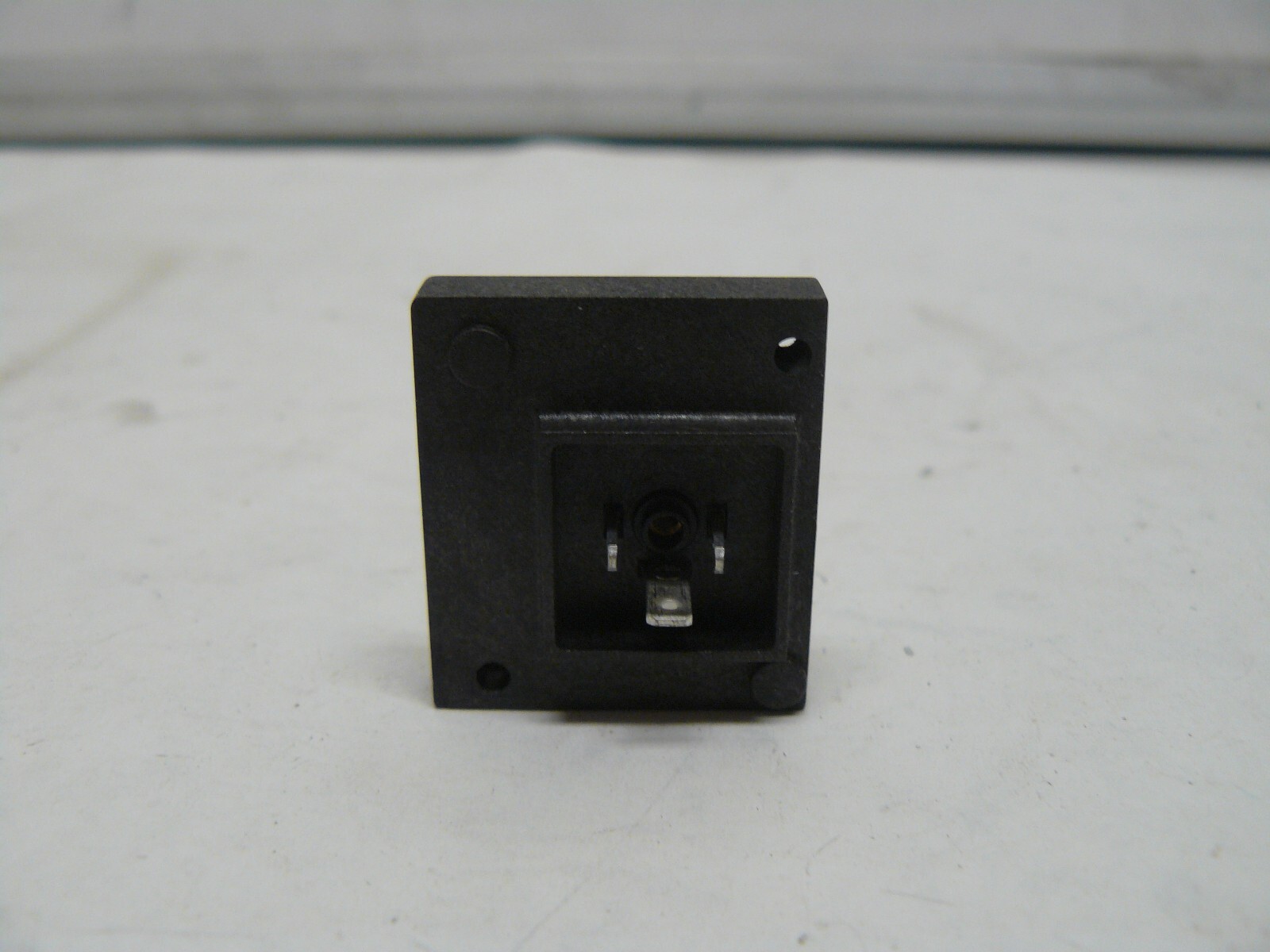 731082-03 power entry mini 3 flat LS 731012007 new