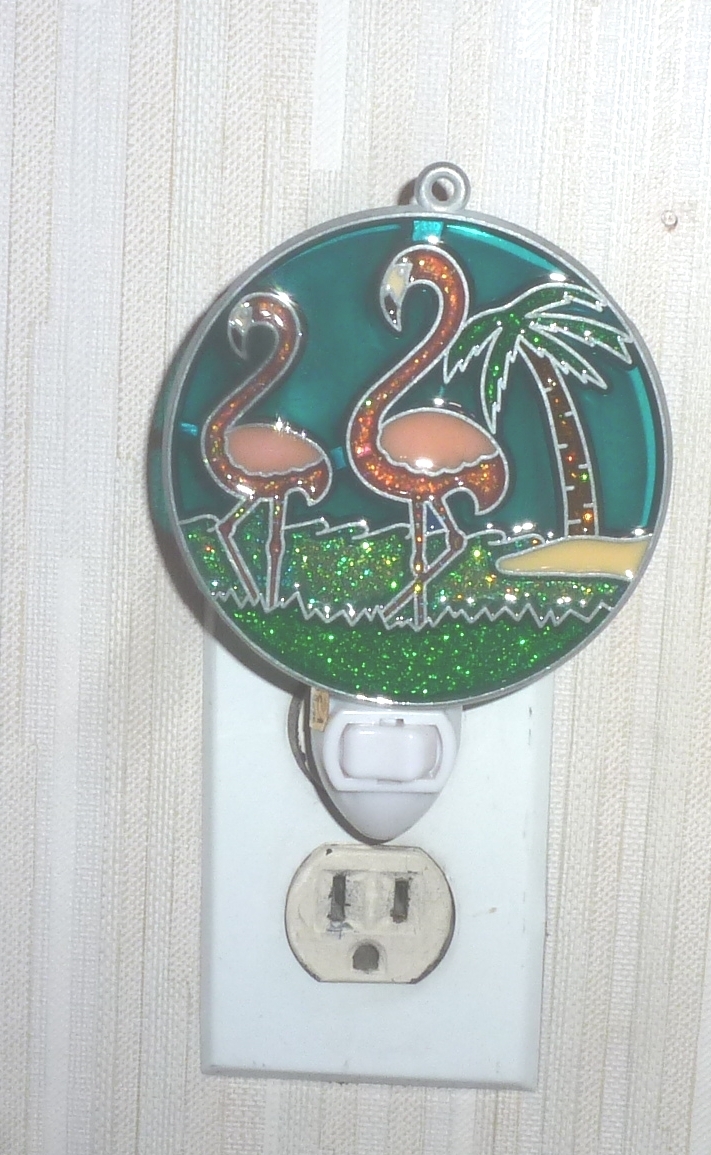 TWO FLAMINGOES NIGHTLIGHT (FLAMINGO BIRD SUNCATCHER LIGHT)